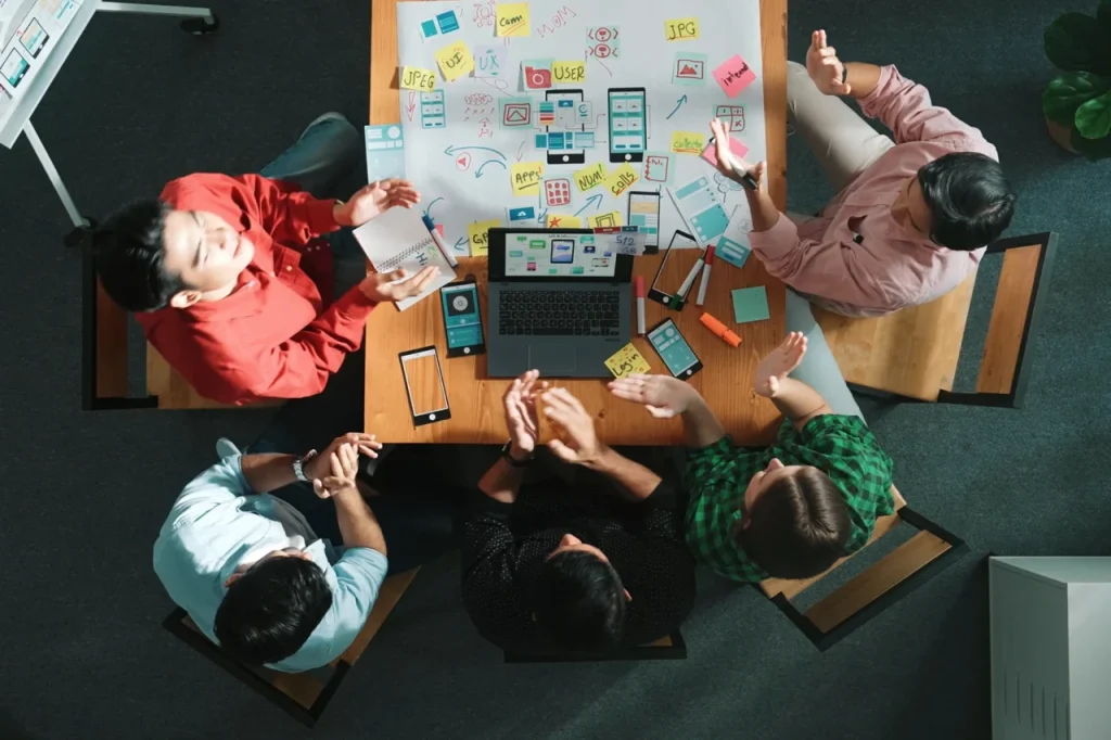 What is multichannel marketing?